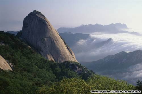 Khám phá 7 ngọn núi kĩ vĩ nhất Hàn Quốc 