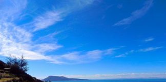 Hồ nước Titicaca – thánh địa trên dãy Andes - 1