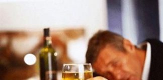  7 thực phẩm gây nên những cơn đau đầu - 1