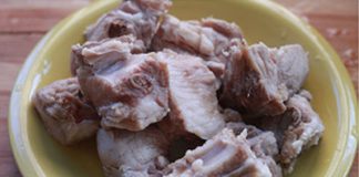 Nấu cơm sườn hấp dẫn cho cuối tuần - 1