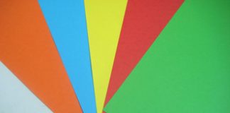 Làm mưa ngũ sắc trang trí phòng bé yêu - Archi