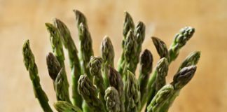 11 thực phẩm giúp tóc bóng khỏe, Làm đẹp, lam dep, toc dep, cham soc toc, duong toc, toc ong a, thuc pham cho toc