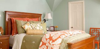 Phòng ngủ quyến rũ với điểm nhấn màu cam