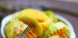  làm món hoa quả lắc độc đáo 1