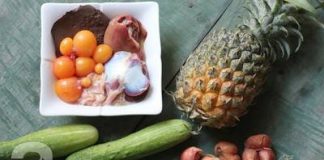 Lòng-gà-xào-dứa-chua-ngọt-ngon-cơm-bữa-tối-đầu-tuần-1