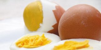 4 sai lầm phổ biến khi luộc trứng gà gây hại sức khỏe1