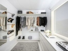 11 cách thông minh để sắp xếp tủ quần áo - 1