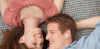 loi-ich-bat-ngo-cua-viec-nghe-nhac-thuong-xuyen-lamsao.com-1