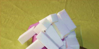 2 cách cắm hoa đồng tiền mang may mắn cho ngày đầu tuần - 1