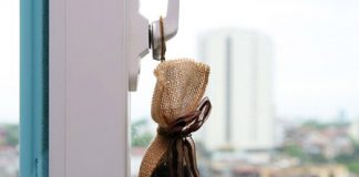 Mẹo khử mùi hôi ở ngóc ngách nhà  - 1