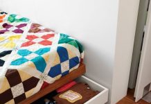 7 ý tưởng “giấu đồ” thông minh cho nhà chật 1