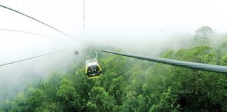 Sáng ngắm núi, chiều ngắm biển - 1