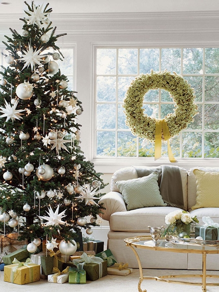 Những mẫu trang trí cây thông Noel ấn tượng cho mùa Giáng sinh - 4