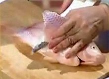 Hướng dẫn làm món cá hấp trứng - 1