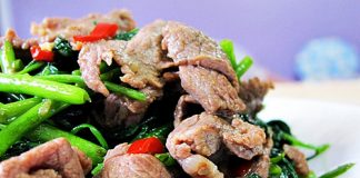 Cách làm rau muống xào thịt bò cho ngày mới ngon cơm 1