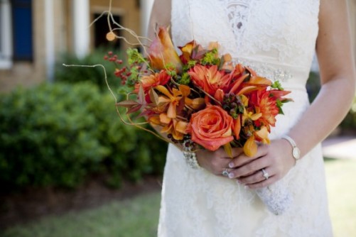 Các cách bó hoa cưới đẹp mang nhiều màu sắc khác nhau 4