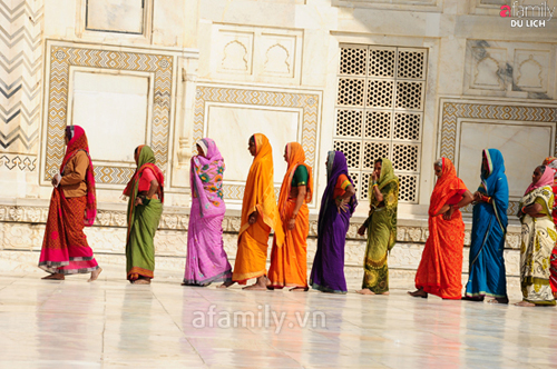 Đến thăm đền tình yêu Taj Mahal nổi tiếng bậc nhất tại Ấn Độ