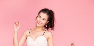 Chọn màu son chuẩn như Đông Nhi đi chơi Noel - 1