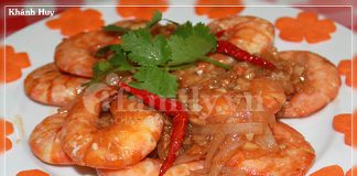 Làm sao để nấu tôm xốt me ớt? - 3