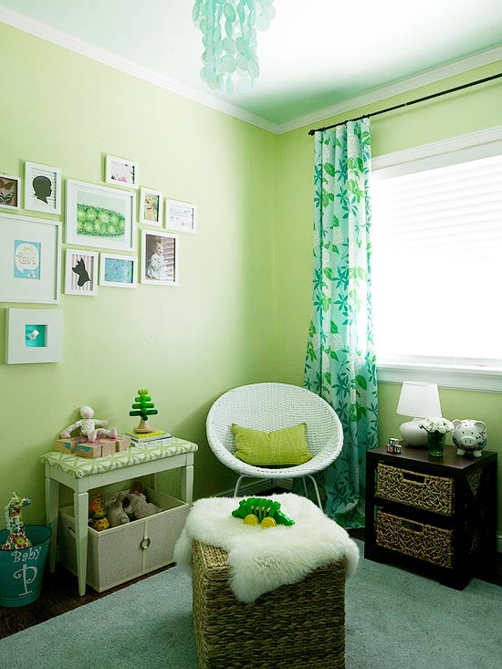 Phòng bé dễ thương với gam màu xanh lá