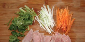 Thịt chiên xào rau củ ngon miệng đưa cơm - 1