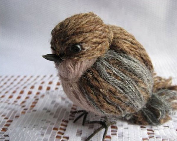 Học cách làm đồ chơi handmade hình chim sẻ từ len cực yêu8