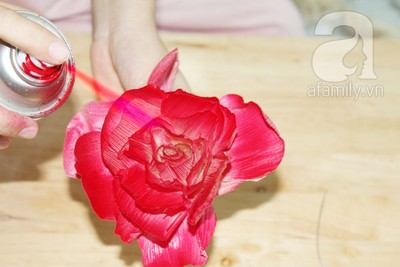 cách làm hoa giả cực xinh từ vỏ bắp ngô cực dễ11