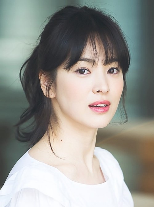 Các kiểu tóc đẹp nhất giúp Song Hye Kyo càng thêm xinh đẹp - 7