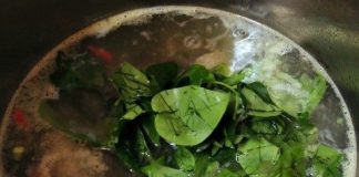 Canh-chua-cá-rô-đồng-nấu-lá-giang-ngọt-mát-cho-cuối-tuần-6