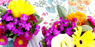 Cuối tuần lấy bát học cách cắm hoa đơn giản nhất 1