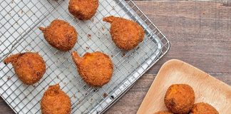 Cách làm khoai tây bọc tôm chiên xù ngon chảy nước miếng 1