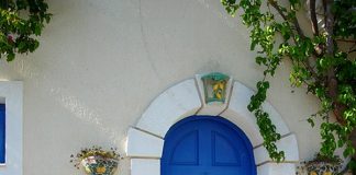 Trang trí cửa ra vào cùng đón giáng sinh Y tuong trang tri cua ra vao_01