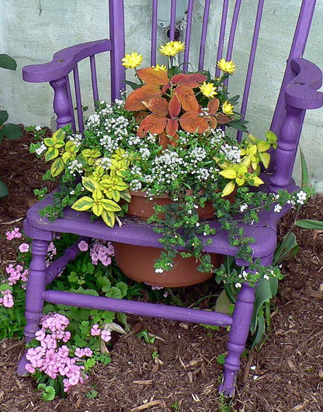 Biến ghế cũ thành bồn hoa rực rỡ | ảnh 12