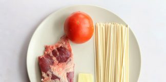 Mì thịt hầm nóng hổi cho ngày rét căm 1