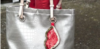 Cách làm móc treo túi hình đôi môi quyến rũ đến mê người 1