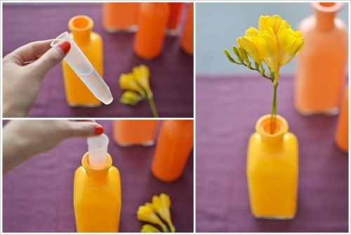 Tái chế chai thủy tinh thành lọ hoa trang trí sang chảnh