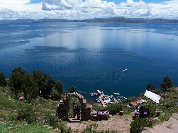 Hồ nước Titicaca – thánh địa trên dãy Andes - 14