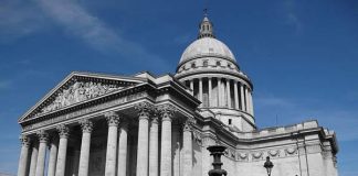  Đến thăm lăng mộ danh nhân Pantheon sừng sững