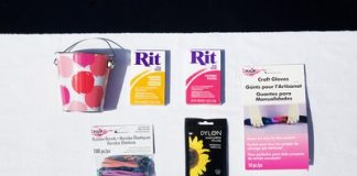 trang trí khăn trải bàn đẹp cho bữa tiệc thêm vui