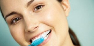 Cách làm trắng răng cấp tốc ngay tại nhà cực đơn giản1