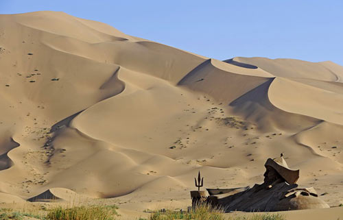 Vẻ đẹp huyền diệu của sa mạc Badain - 2