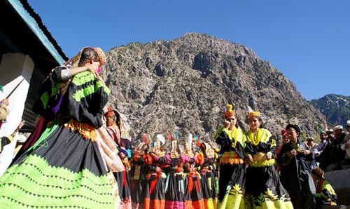 Đông chí tham gia lễ hội thung lũng Pakistan - 1