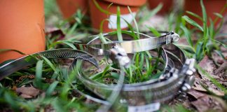 Cách làm vườn treo trong nhà tận dụng palett chở hàng - 1