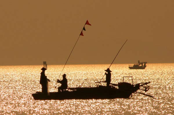Thư thái dạo thuyền mành quanh Thái Hồ - 14