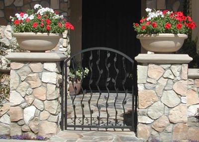 Những mẫu cổng chính đẹp cho nhà thêm xinh 4