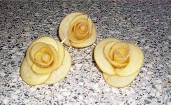 Khoai tây hoa hồng chiên giòn bày mâm cỗ Tết cực đẹp - 4