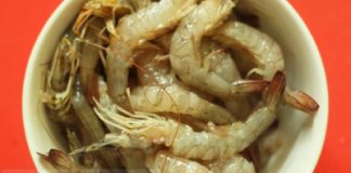 Cách làm món tôm rang bơ tỏi ngon cơm - 1