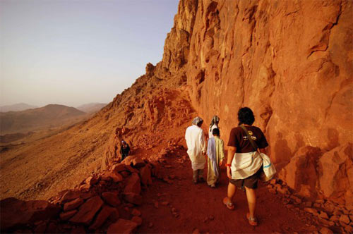 Ngỡ ngàng lạc bước núi thiêng Sinai - 3