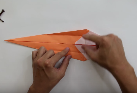 Cách làm kiếm theo phong cách origami cho bé3