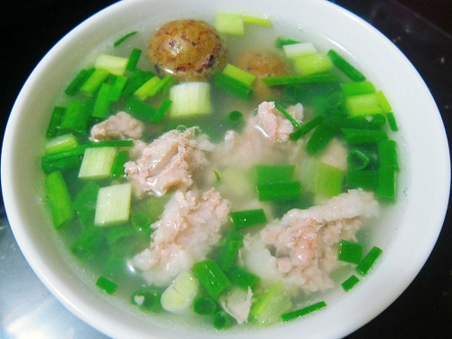 canh sấu thịt băm